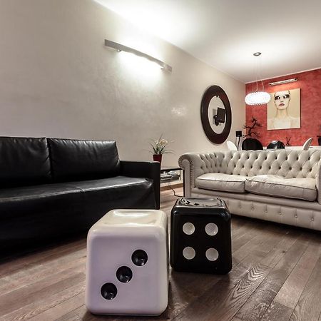 Stylish Suite In Fashion District - Corso Venezia Милан Экстерьер фото