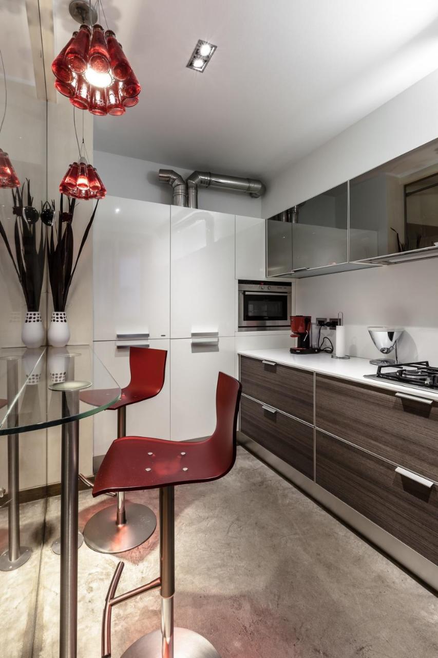 Stylish Suite In Fashion District - Corso Venezia Милан Экстерьер фото
