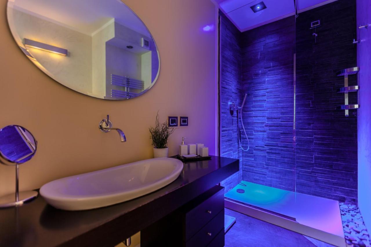 Stylish Suite In Fashion District - Corso Venezia Милан Экстерьер фото